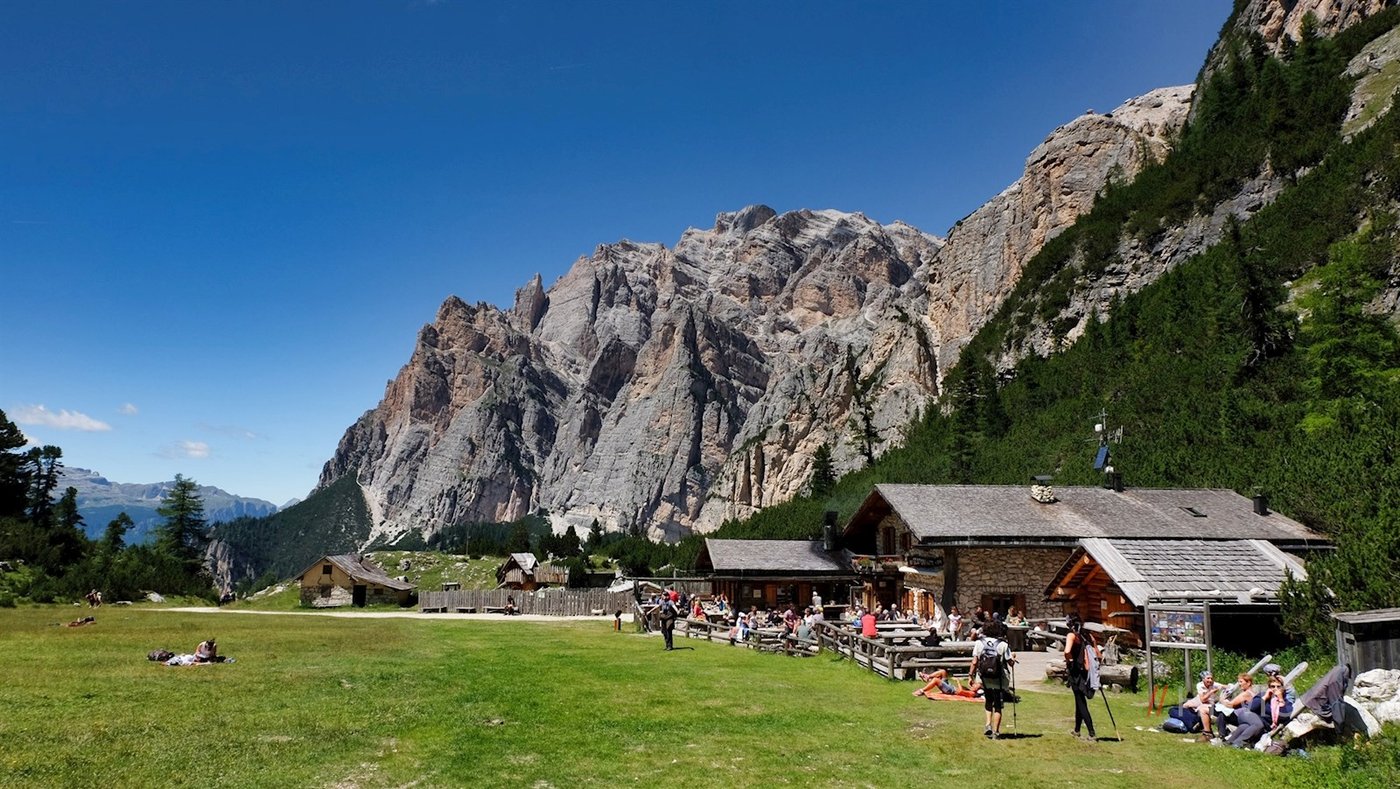 Die Scotoni Hütte