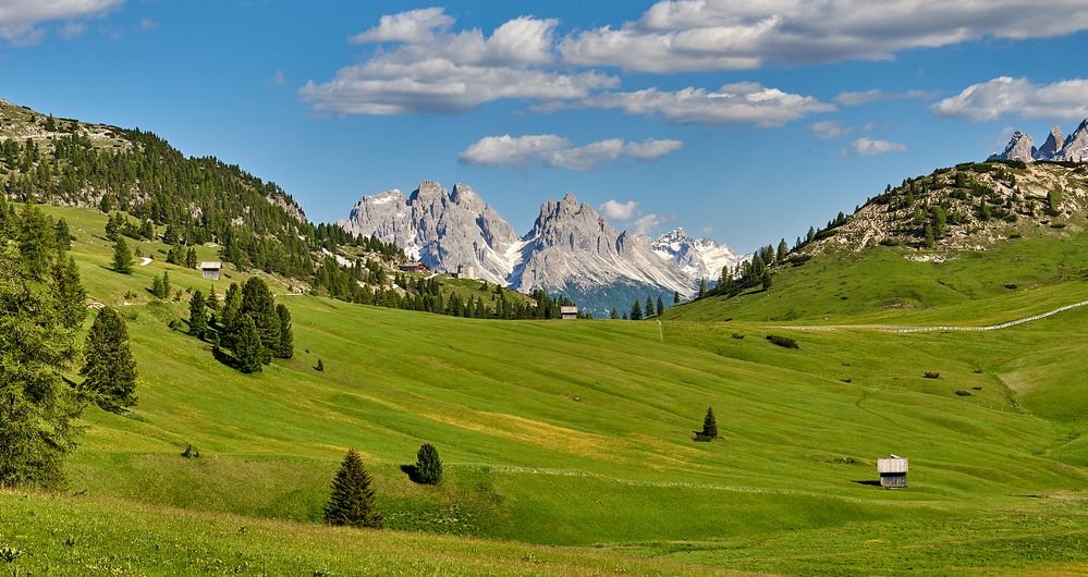 Plätzwiese-Panorama mit Dolomiten