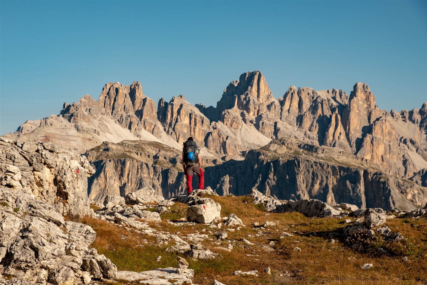 Vor den Zacken der Ampezzaner Dolomiten