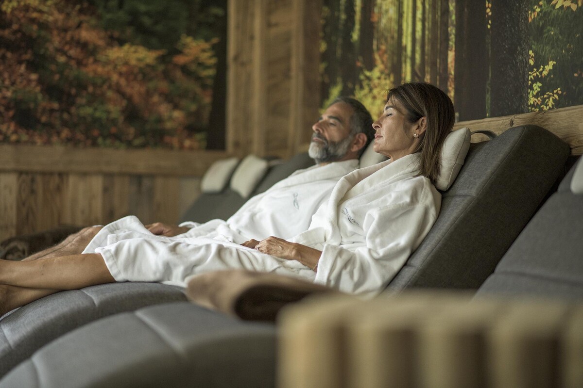 Ruhebereich der Therme Dolomia